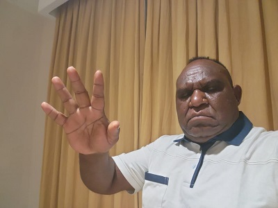 Yulius Miagoni, SH / Anggota Dewan Perwakilan Rakyat (DPR) Provinsi Papua Tengah Jalur Otonomi Khusus